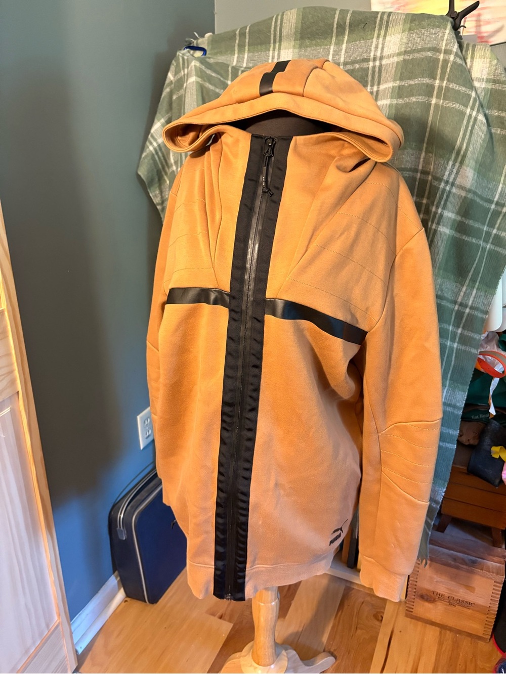 Puma women’s Evo Tan Jacket with Black Trim and Hood